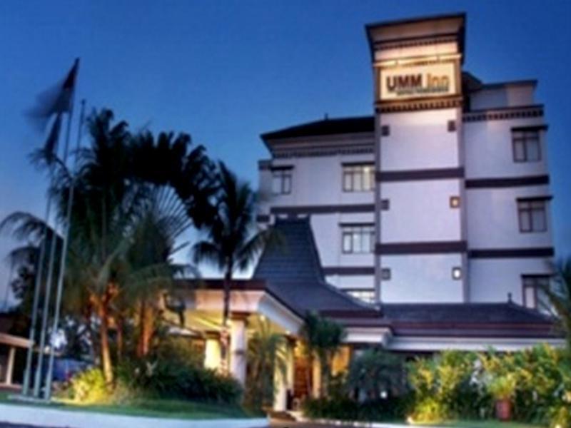 Rayz Hotel Malang Exterior foto